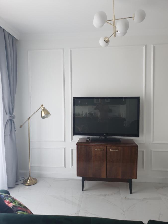 Apartament W Centrum Rowna 10 Kielce Bagian luar foto