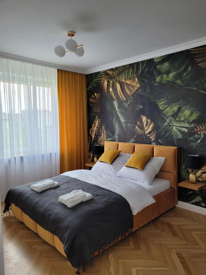 Apartament W Centrum Rowna 10 Kielce Bagian luar foto